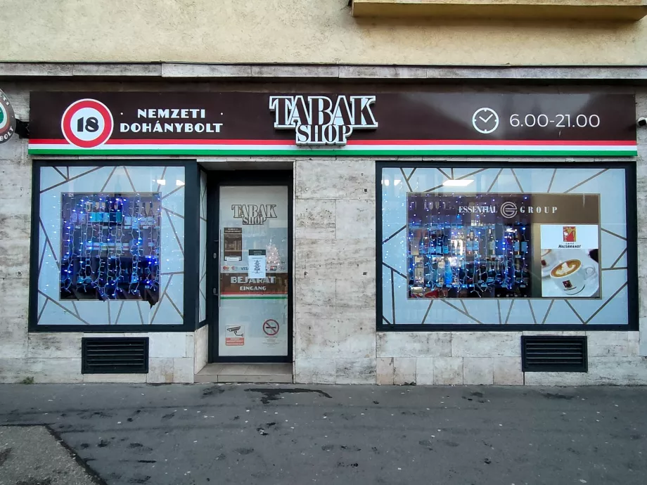 Újabb negatív rekordot döntött a dohányboltok száma