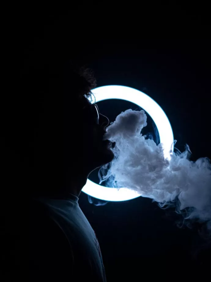 Az orvosok e-cigarettát is javasolhatnának leszokási eszközként