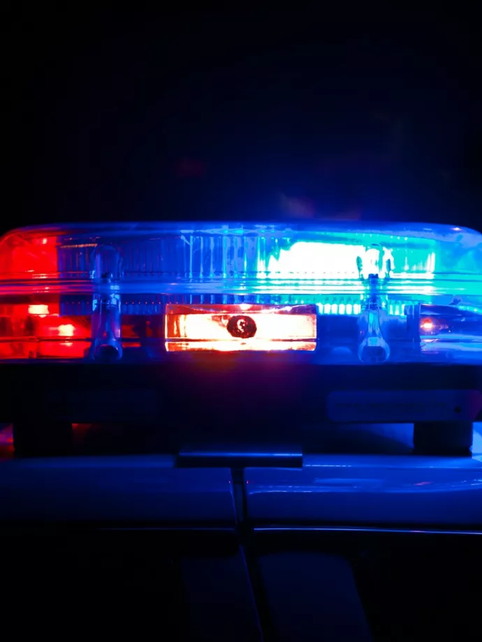 Trafik előtt ütött le valakit egy 36 éves férfi, elfogták