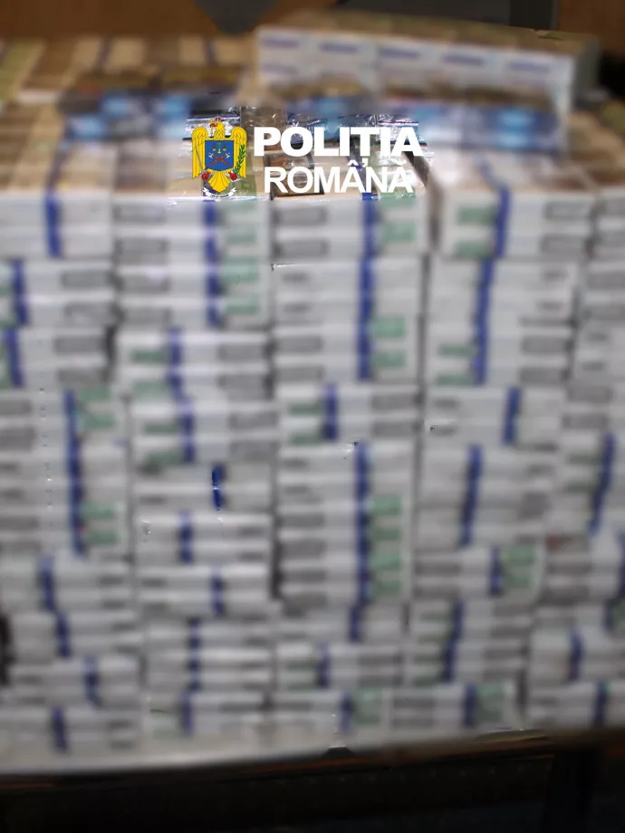 Csaknem 30 ezer szál adózatlan cigit foglalt le a román rendőrség