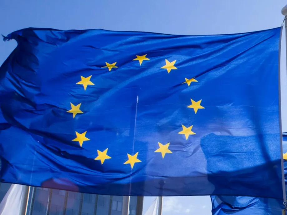 Továbbra is ellenzi az EU jövedékiadó-emelési tervezetét Svédország