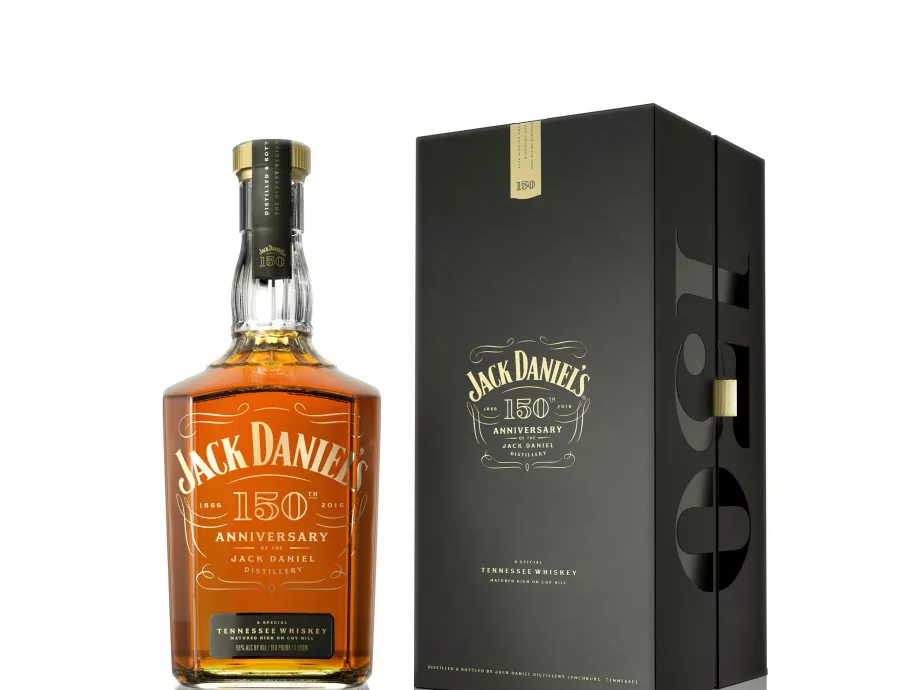 Limitált whiskey-vel ünneplik 150. évfordulót