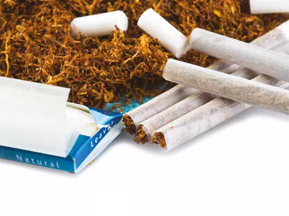 Mindent a cigarettapapírról