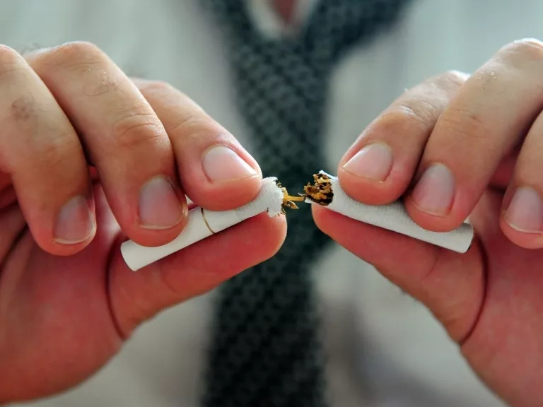 Utánfutón utaztatták az adózatlan cigarettát