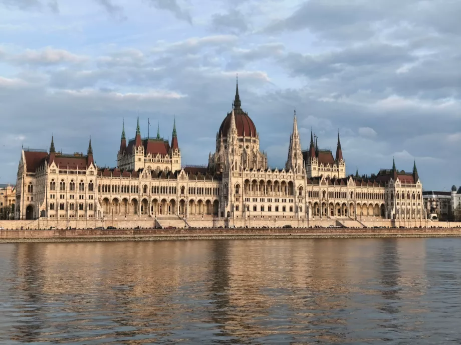Jelentősen emeli a dohánytermékek jövedéki adóját a kormány