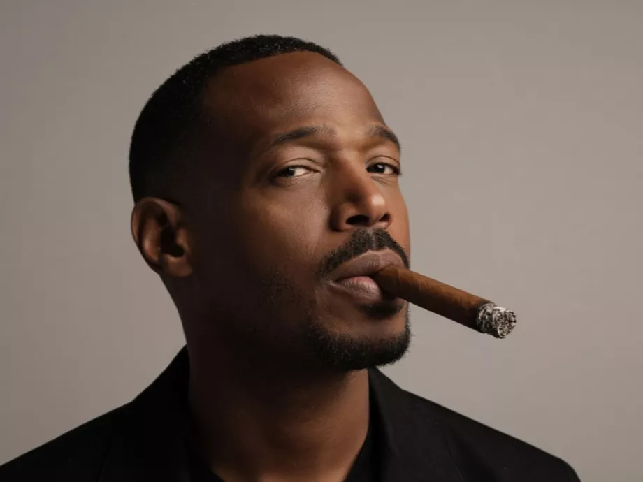 Marlon Wayans húsz év után visszatért a szivarokhoz – és saját márkát épített